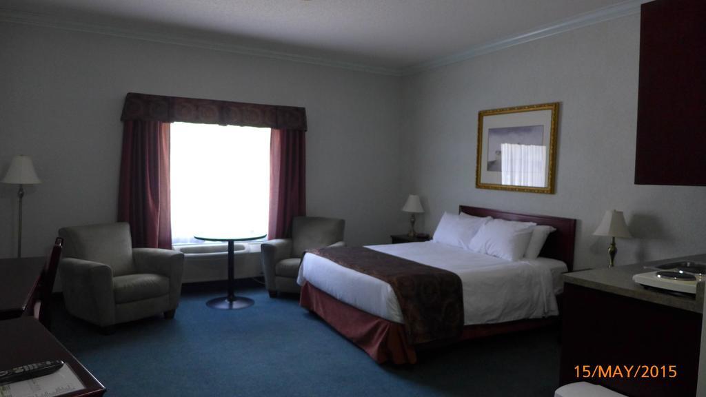The Bridgeport Inn Fort Mcmurray Cameră foto